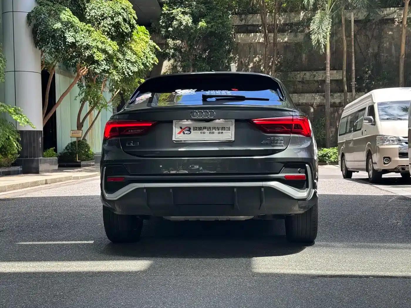 Audi Q3 Sportback 2020 45 TFSI quattro Fashion Edition — миниатюра 2