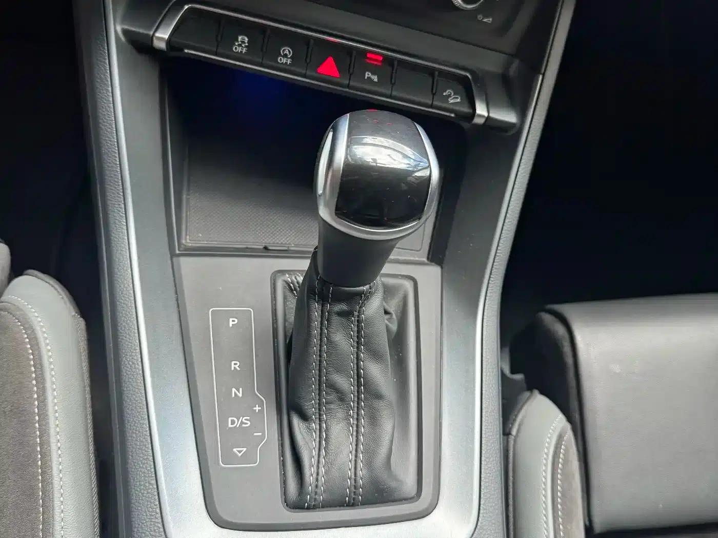 Audi Q3 Sportback 2020 45 TFSI quattro Fashion Edition — миниатюра 17