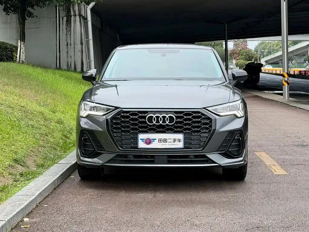 Audi Q3 Sportback 2022 40 TFSI Fashion Edition — миниатюра 2