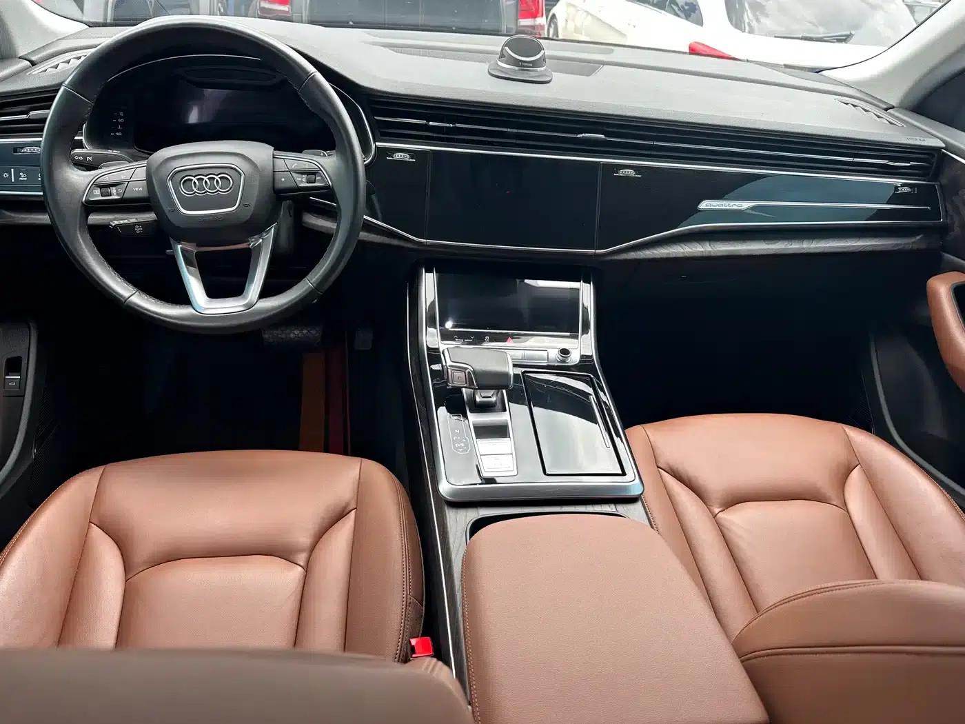 Audi Q8 2021 55 TFSI Luxury Dynamic — миниатюра 10
