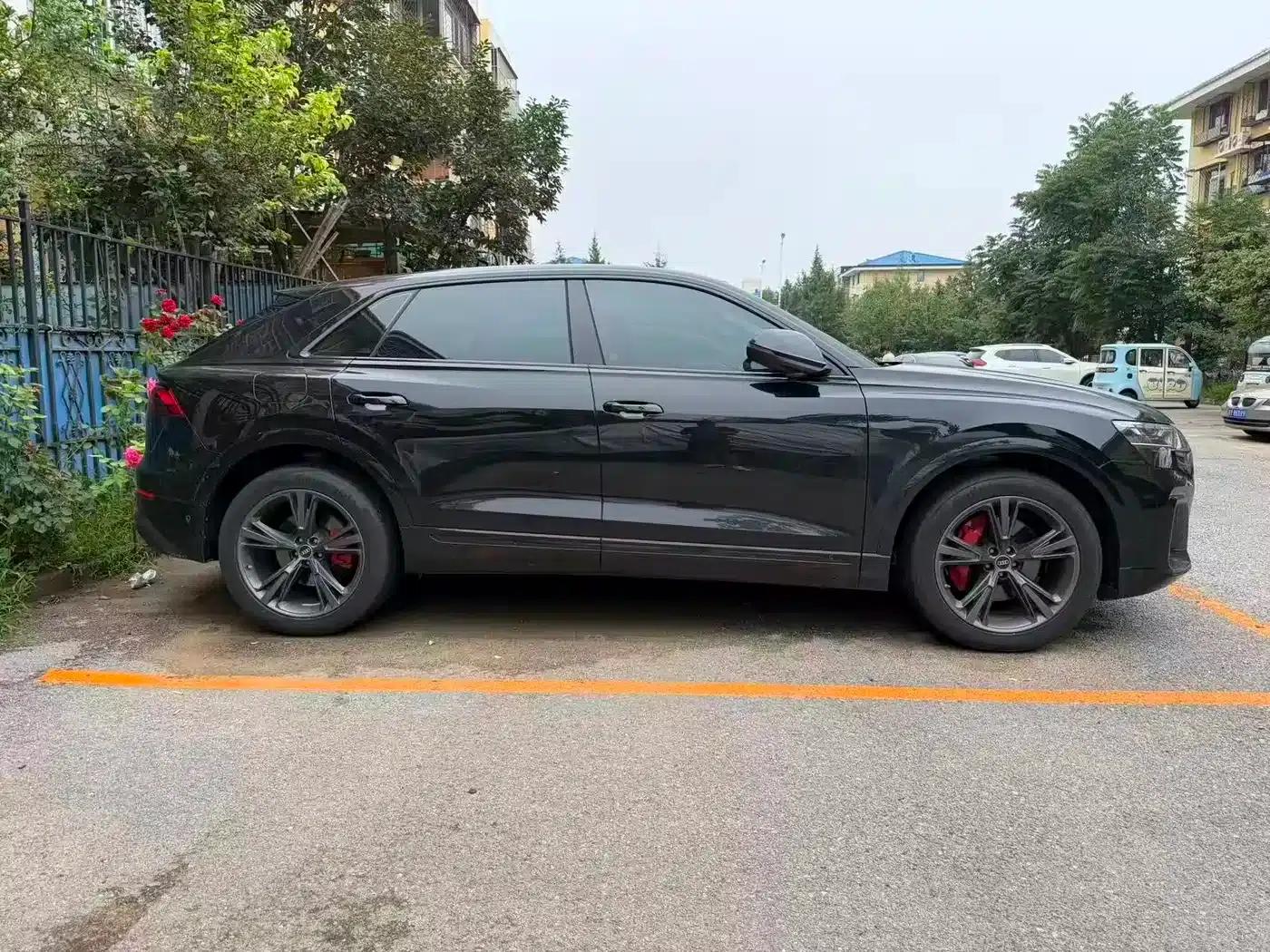 Audi Q8 2024 55 TFSI Luxury Dynamic — миниатюра 6