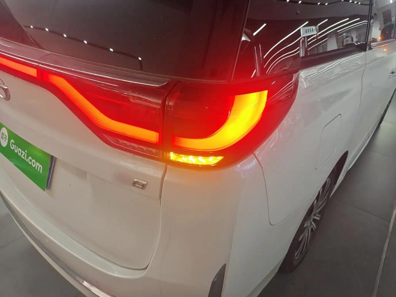 GAC Trumpchi M8 2021 Lingxiu Series 390T Deluxe Edition — миниатюра 9