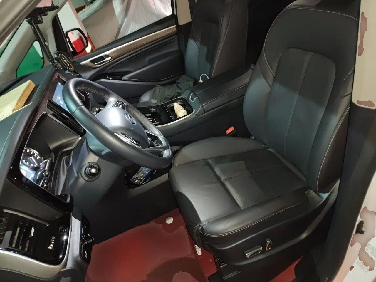 GAC Trumpchi M8 2023 Lingxiu Series 390T Deluxe Edition — миниатюра 15