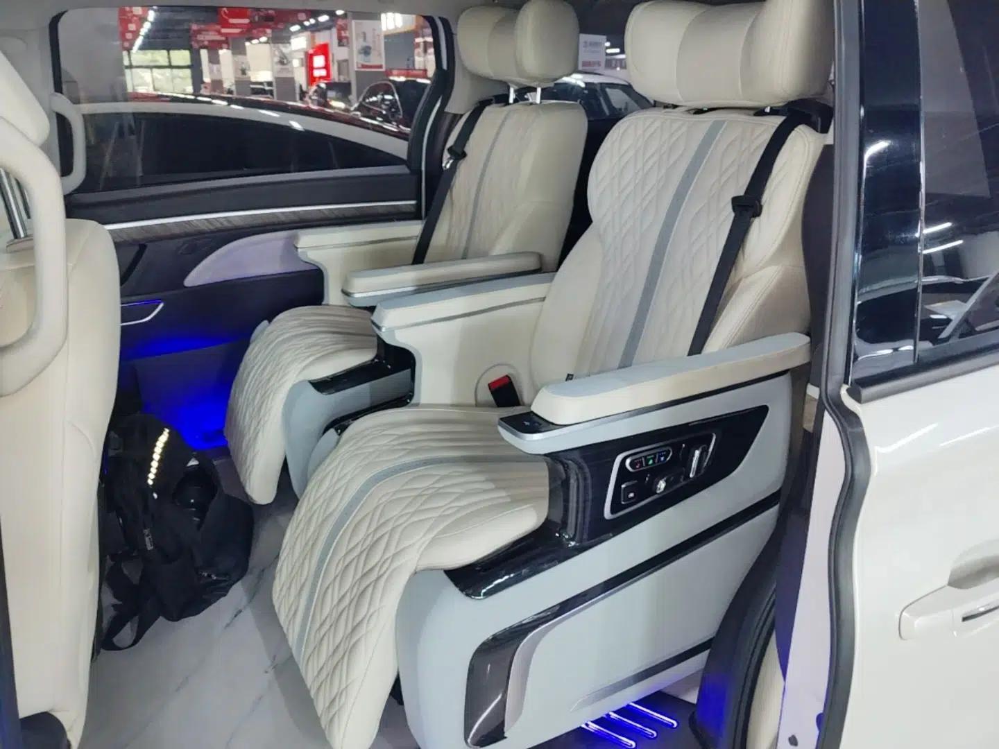 GAC Trumpchi M8 2021 Revised Version Lingxiu Series 390T Luxury Edition — миниатюра 20