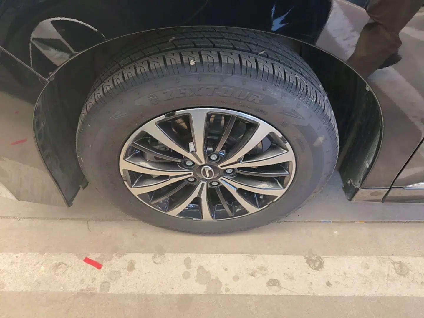 GAC Trumpchi M8 2023 Lingxiu Series 390T Deluxe Edition — миниатюра 10