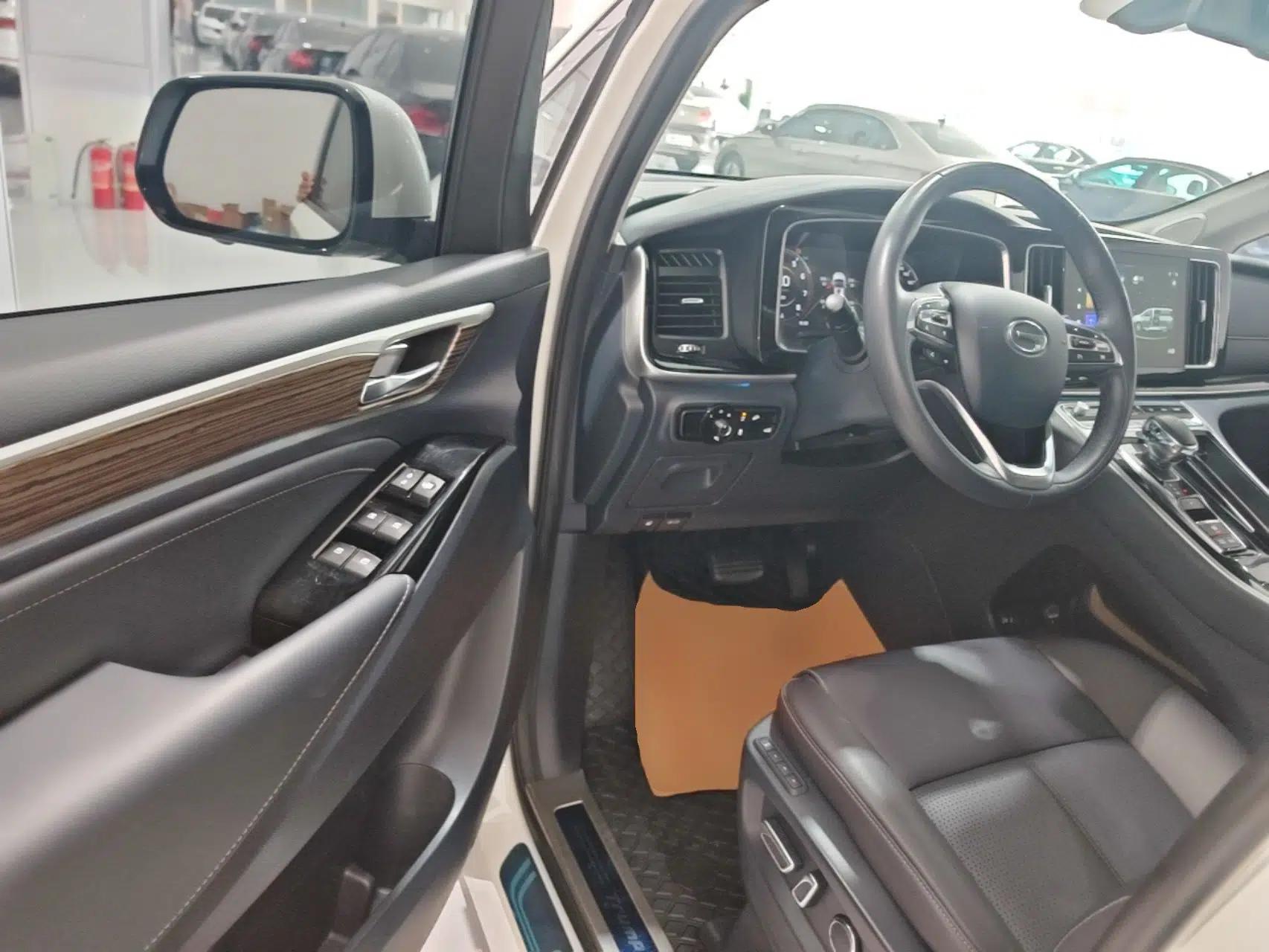 GAC Trumpchi M8 2021 Lingxiu Series 390T Ultimate Edition — миниатюра 18