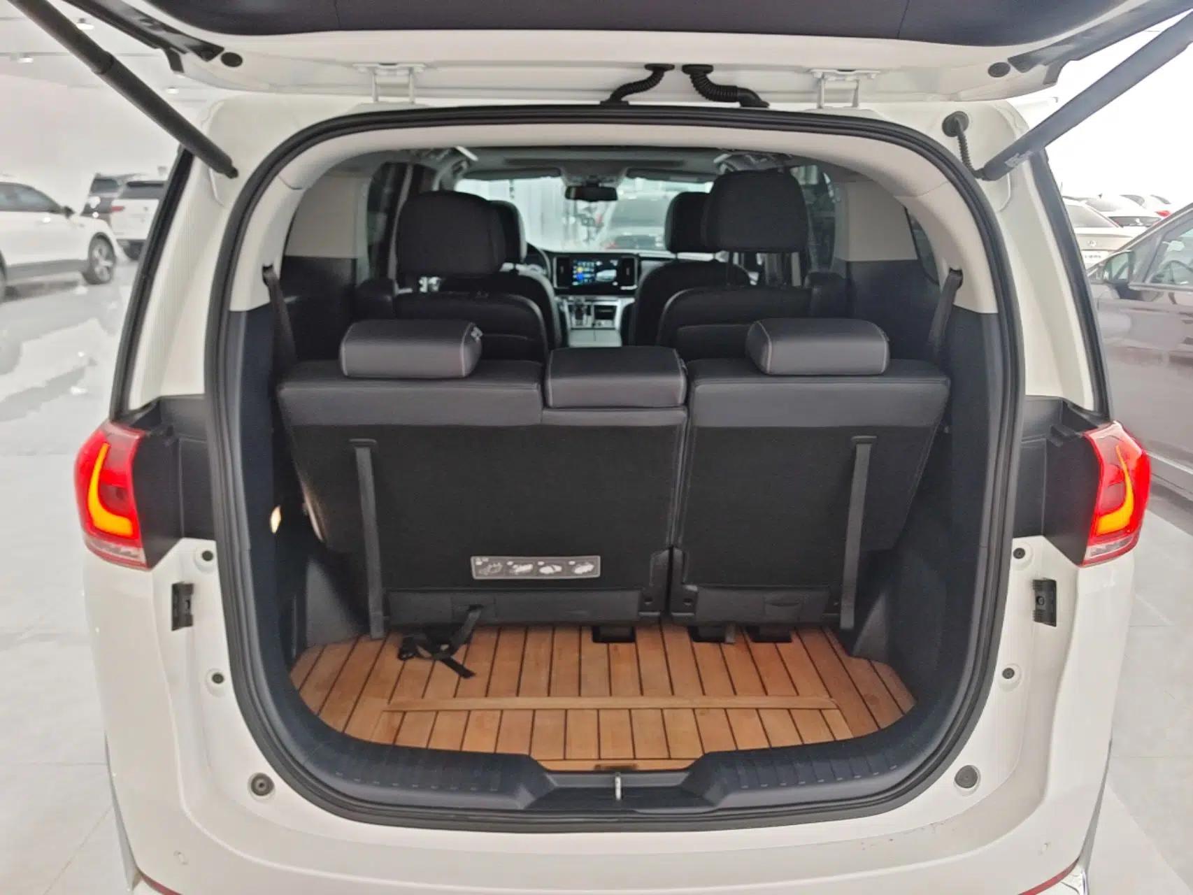 GAC Trumpchi M8 2021 Lingxiu Series 390T Ultimate Edition — миниатюра 22