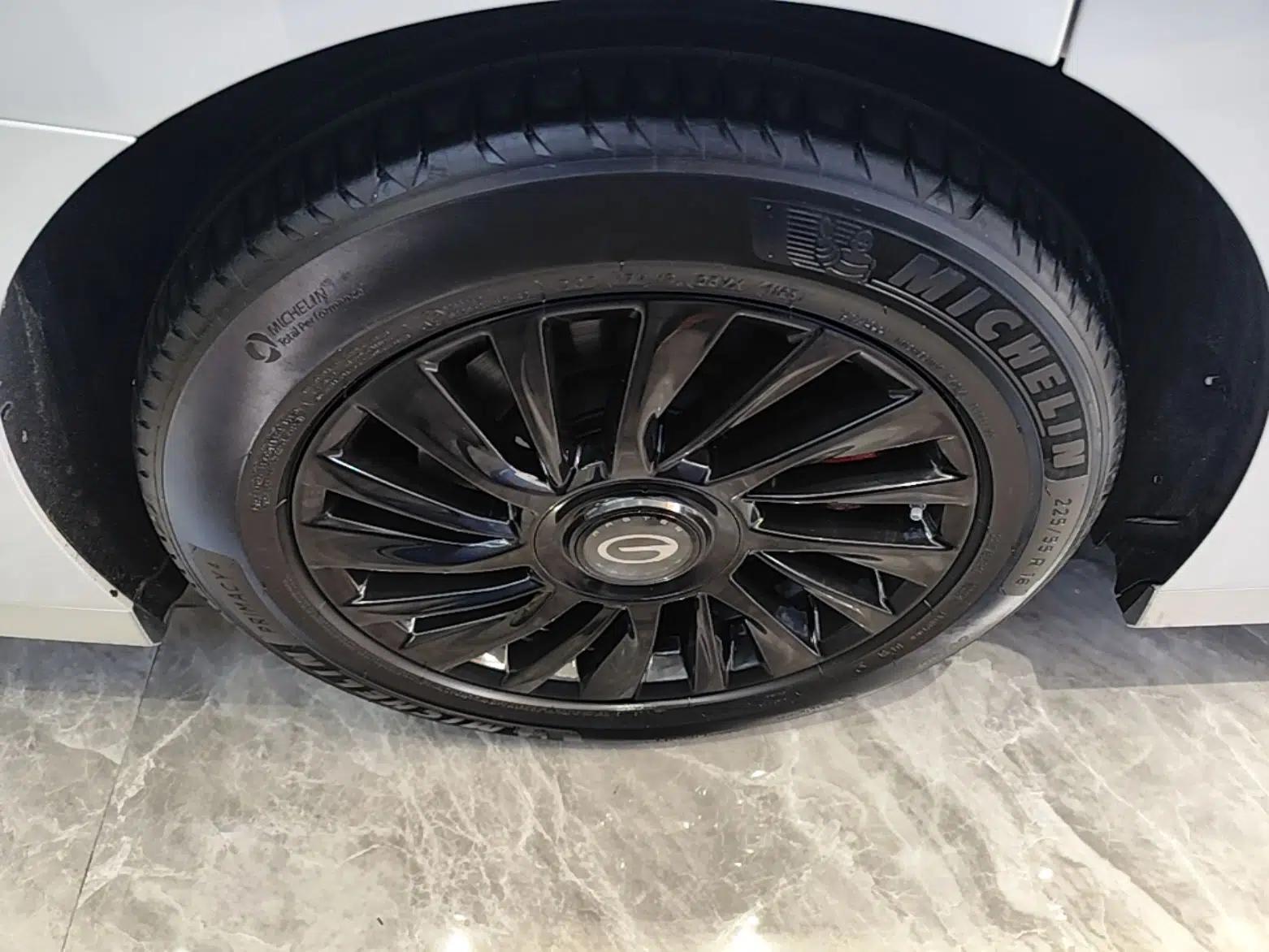 GAC Trumpchi M8 2023 Zongshi Series Dual-Motor Flagship Edition — миниатюра 11