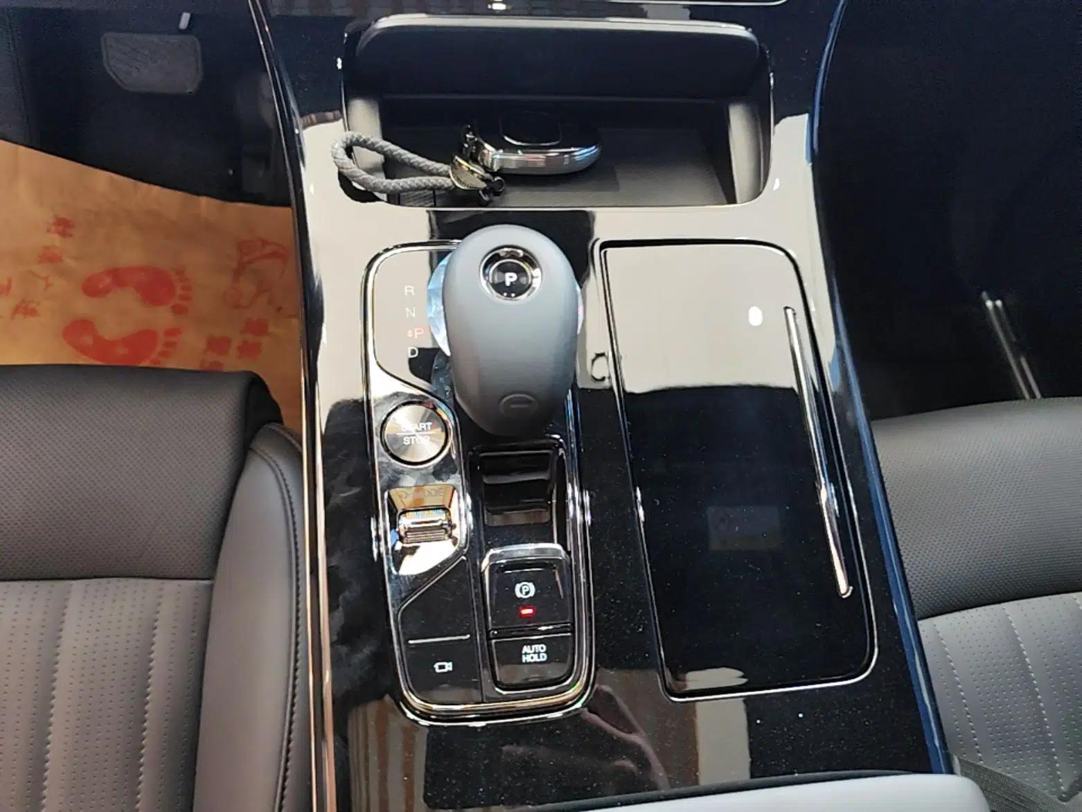 GAC Trumpchi M8 2023 Zongshi Series Dual-Motor Flagship Edition — миниатюра 21