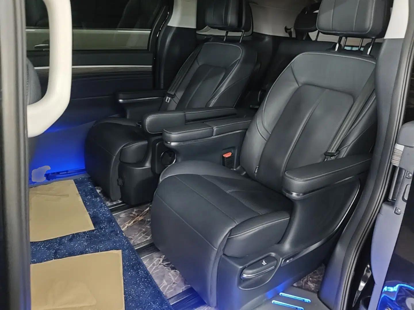 GAC Trumpchi M8 2023 Lingxiu Series 390T Ultimate Edition — миниатюра 20