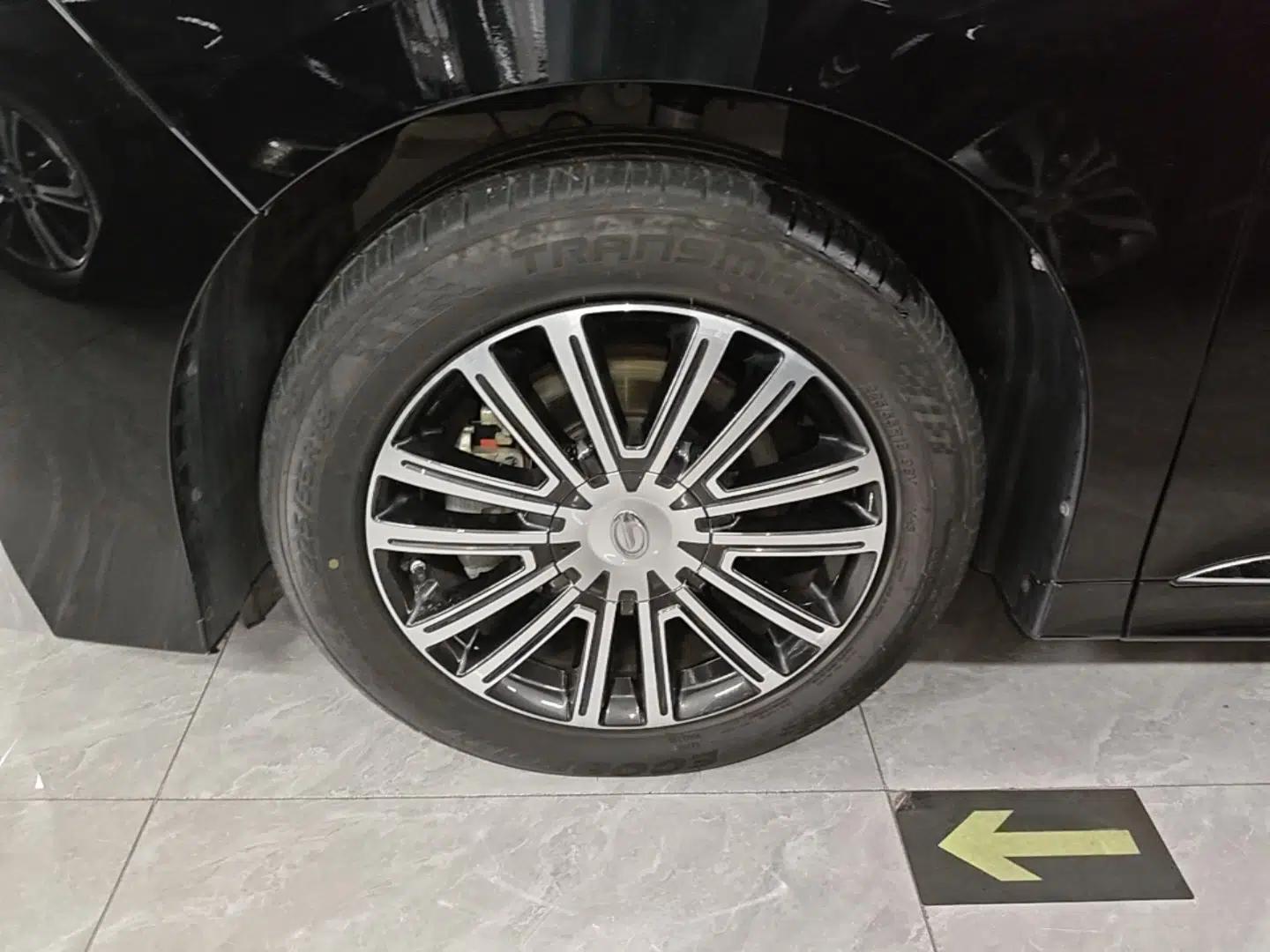 GAC Trumpchi M8 2023 Lingxiu Series 390T Ultimate Edition — миниатюра 10