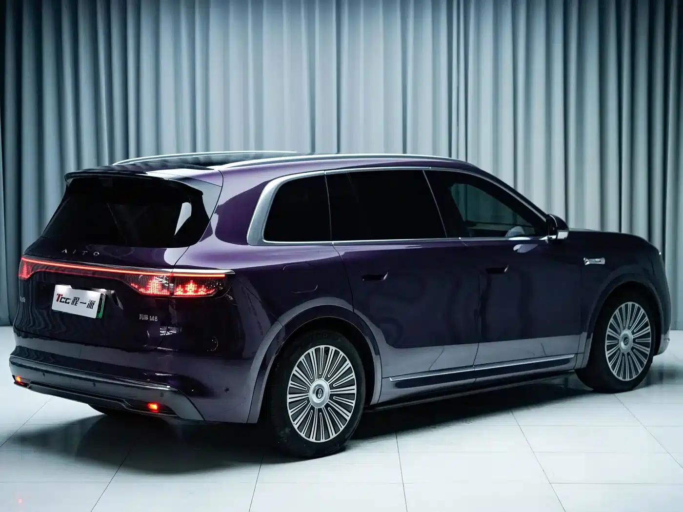 Wenjie M8 2025 Extended Range Max+ Version (53.4kWh, 6-seater, 192-line LiDAR) — миниатюра 6