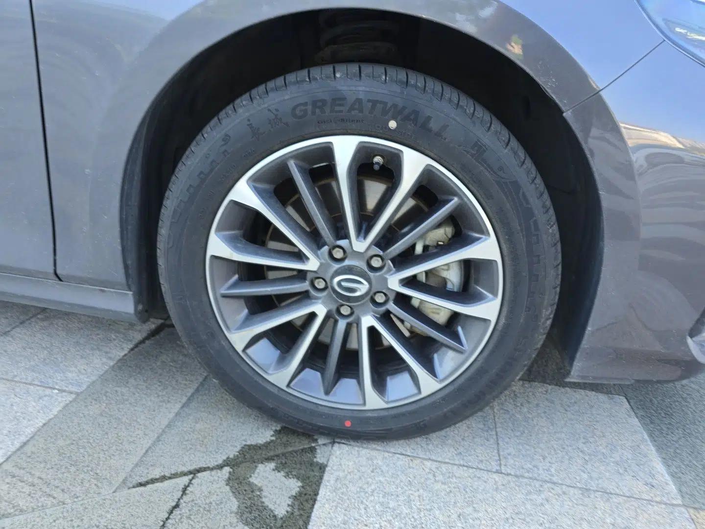 GAC Trumpchi EMPOW 2023 Shadow Leopard H High-Energy Hybrid Edition — миниатюра 8