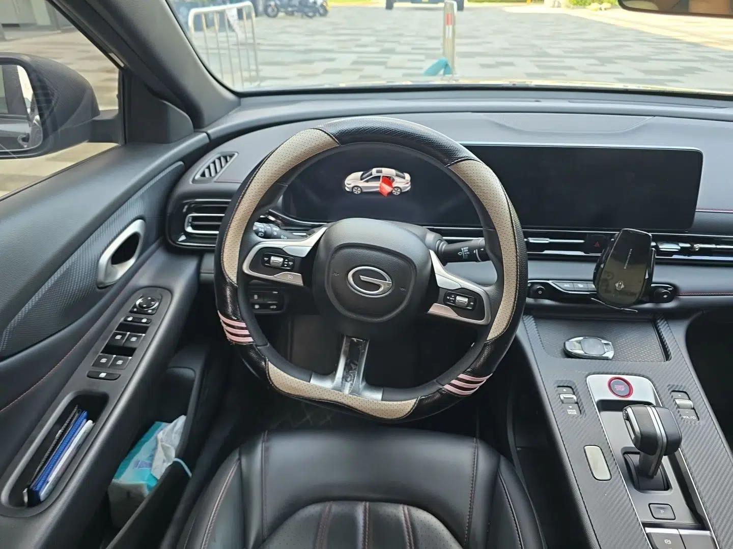 GAC Trumpchi EMPOW 2023 Shadow Leopard H High-Energy Hybrid Edition — миниатюра 10