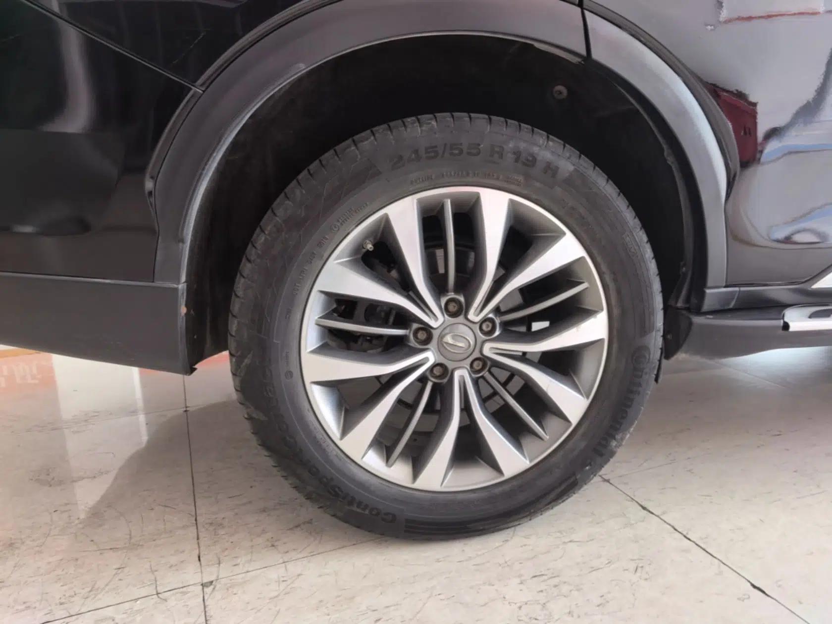 GAC Trumpchi GS8 2017 320T Two-Wheel Drive Luxury Smart Connectivity Version (7 Seats) — миниатюра 11