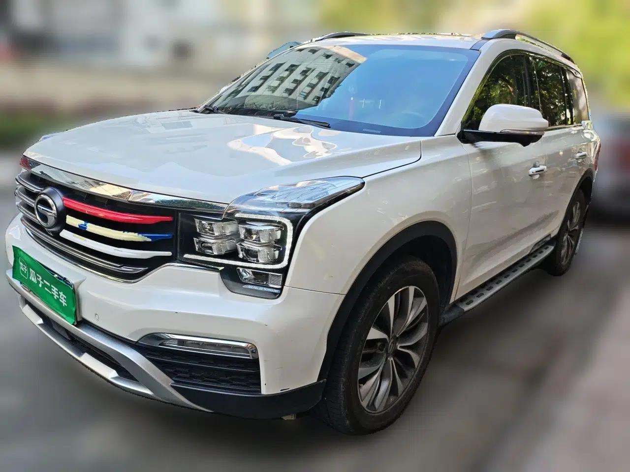 GAC Trumpchi GS8 2017 320T Two-Wheel Drive Luxury Smart Connectivity Version (7 Seats) — миниатюра 1