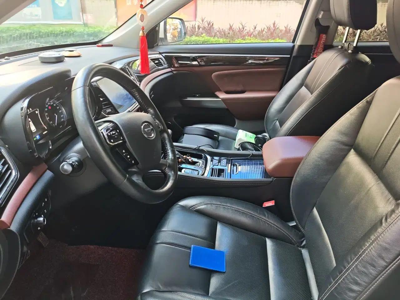 GAC Trumpchi GS8 2017 320T Two-Wheel Drive Luxury Smart Connectivity Version (7 Seats) — миниатюра 15