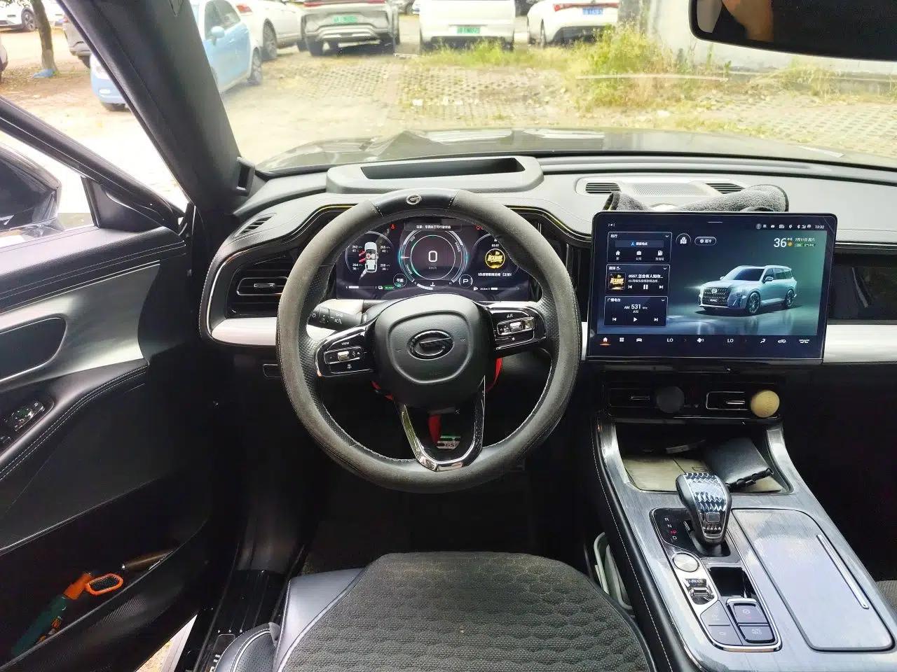 GAC Trumpchi GS8 2022 Double-Energy Series 2.0TM Four-Wheel Drive Premium Edition (7 Seats) — миниатюра 10