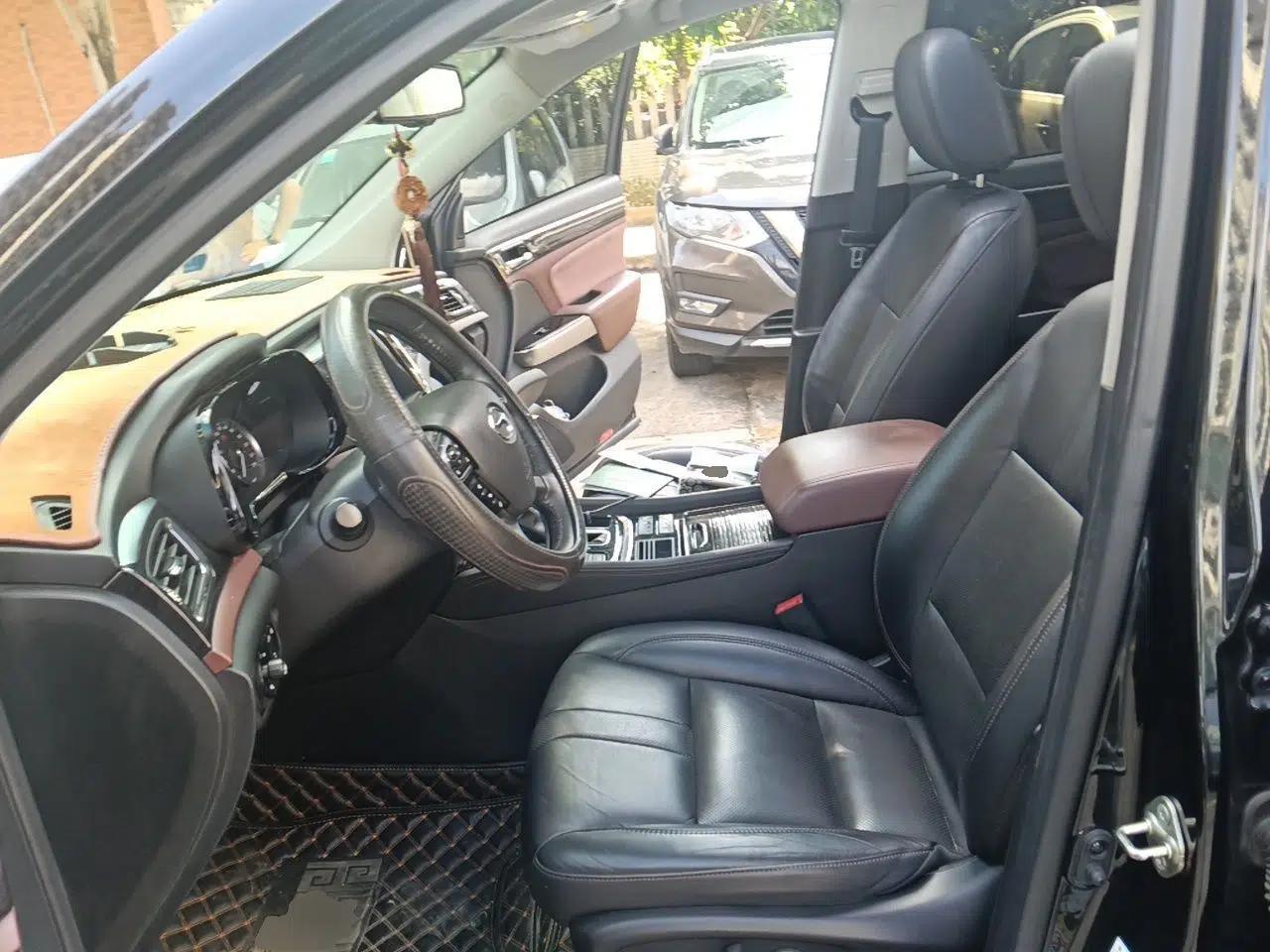 GAC Trumpchi GS8 2017 320T Two-Wheel Drive Luxury Smart Connectivity Version (7 Seats) — миниатюра 15