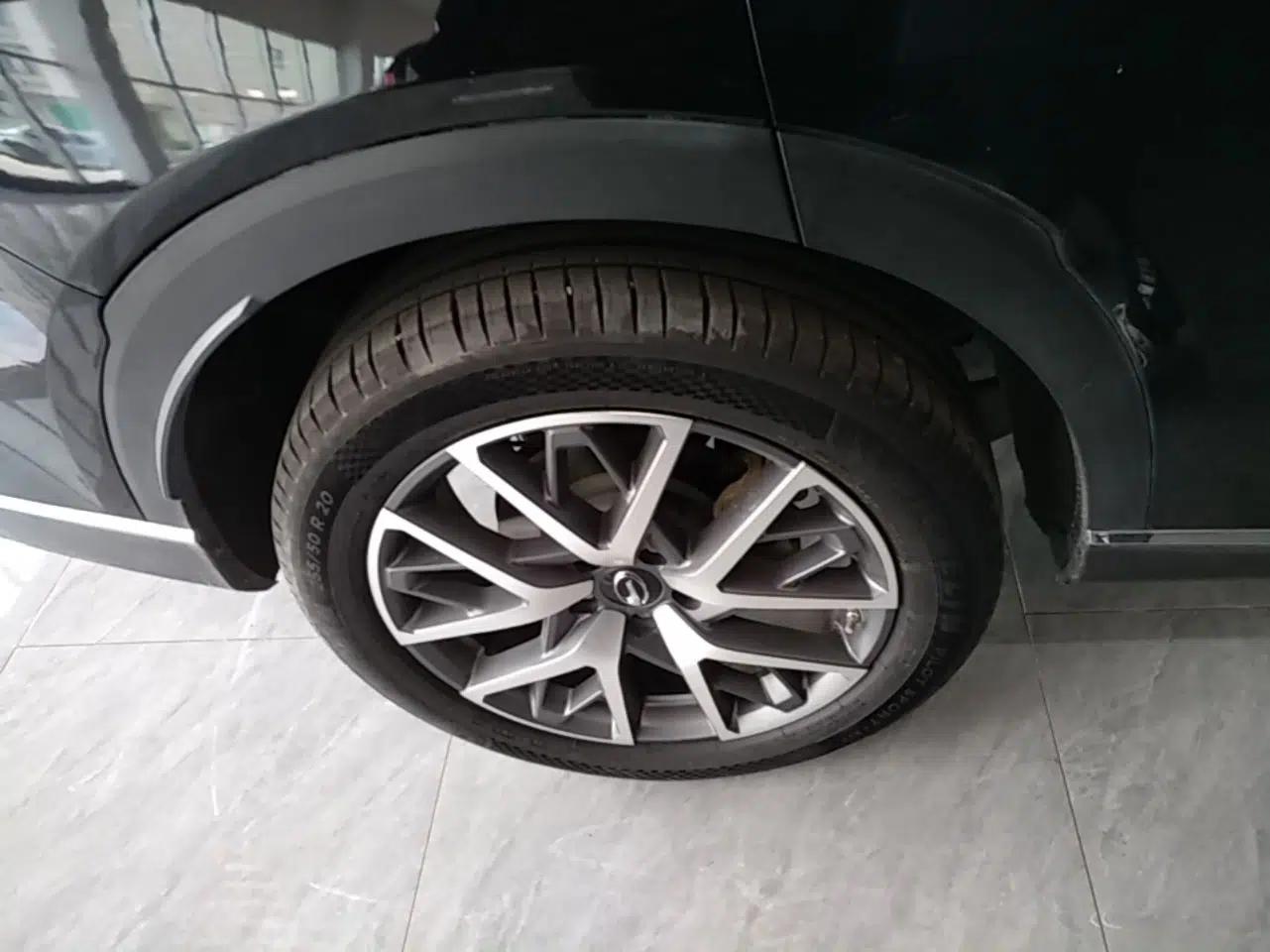 GAC Trumpchi GS8 2022 Linghang Series 2.0 TGDI Two-Wheel-Drive Luxury Smart Connectivity Version (7 Seats) — миниатюра 16