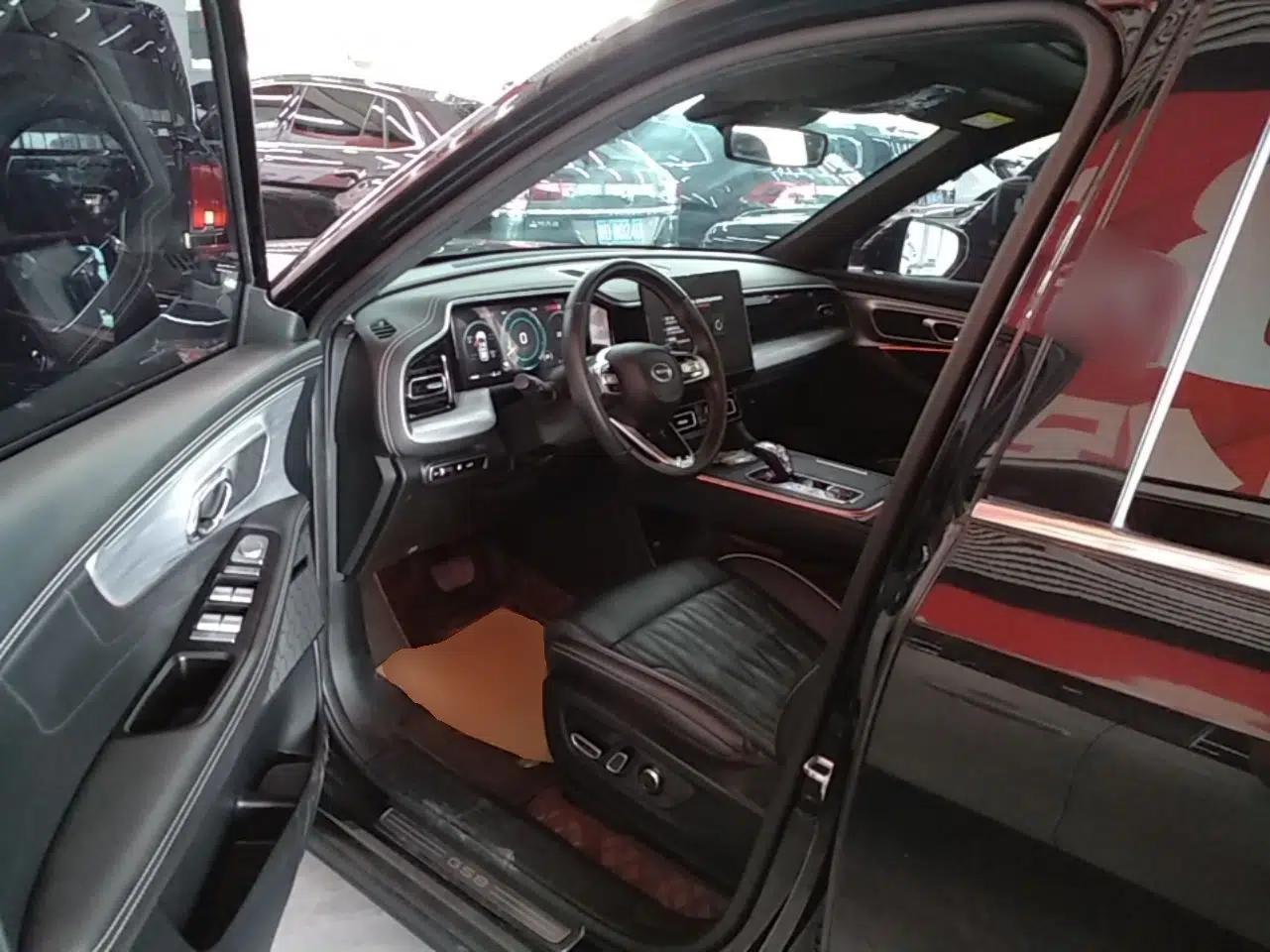 GAC Trumpchi GS8 2022 Linghang Series 2.0 TGDI Two-Wheel-Drive Luxury Smart Connectivity Version (7 Seats) — миниатюра 22