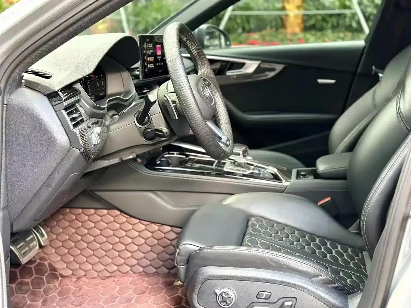 2021 Audi RS 4 RS4 Avant Dark Gold Edition — миниатюра 4