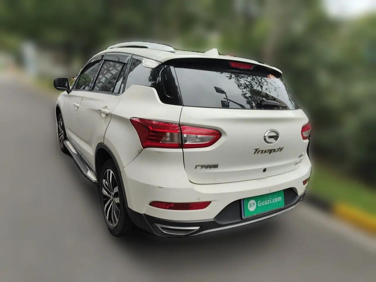 GAC Trumpchi GS4 2017 235T G-DCT Two-Wheel Drive Luxury Edition — миниатюра 4