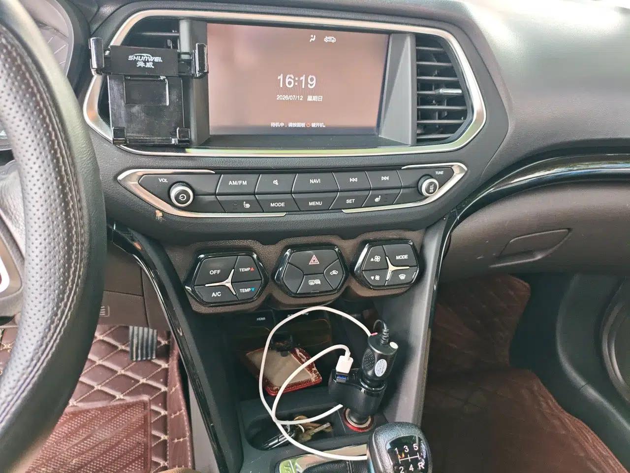 GAC Trumpchi GS4 2016 235T Manual Luxury Edition — миниатюра 13