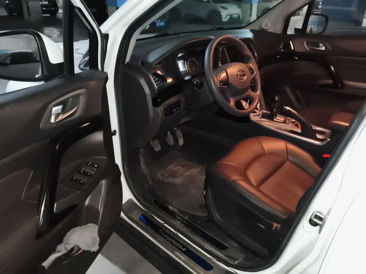 GAC Trumpchi GS4 2015 200T Manual Elite Edition — миниатюра 16