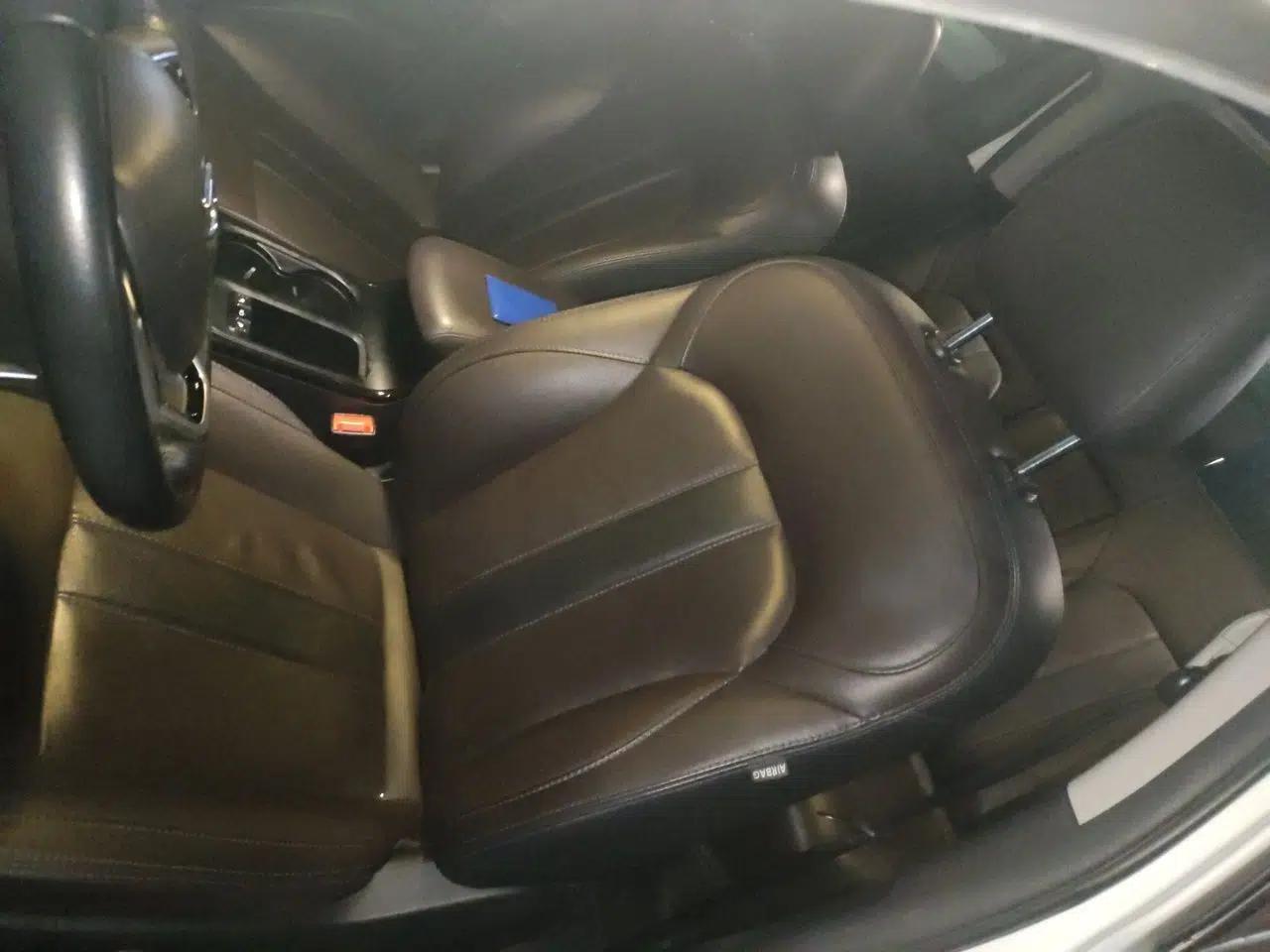 GAC Trumpchi GS4 2018 235T Automatic Two-Wheel Drive Luxury Smart Connectivity Millionth Anniversary Edition — миниатюра 12