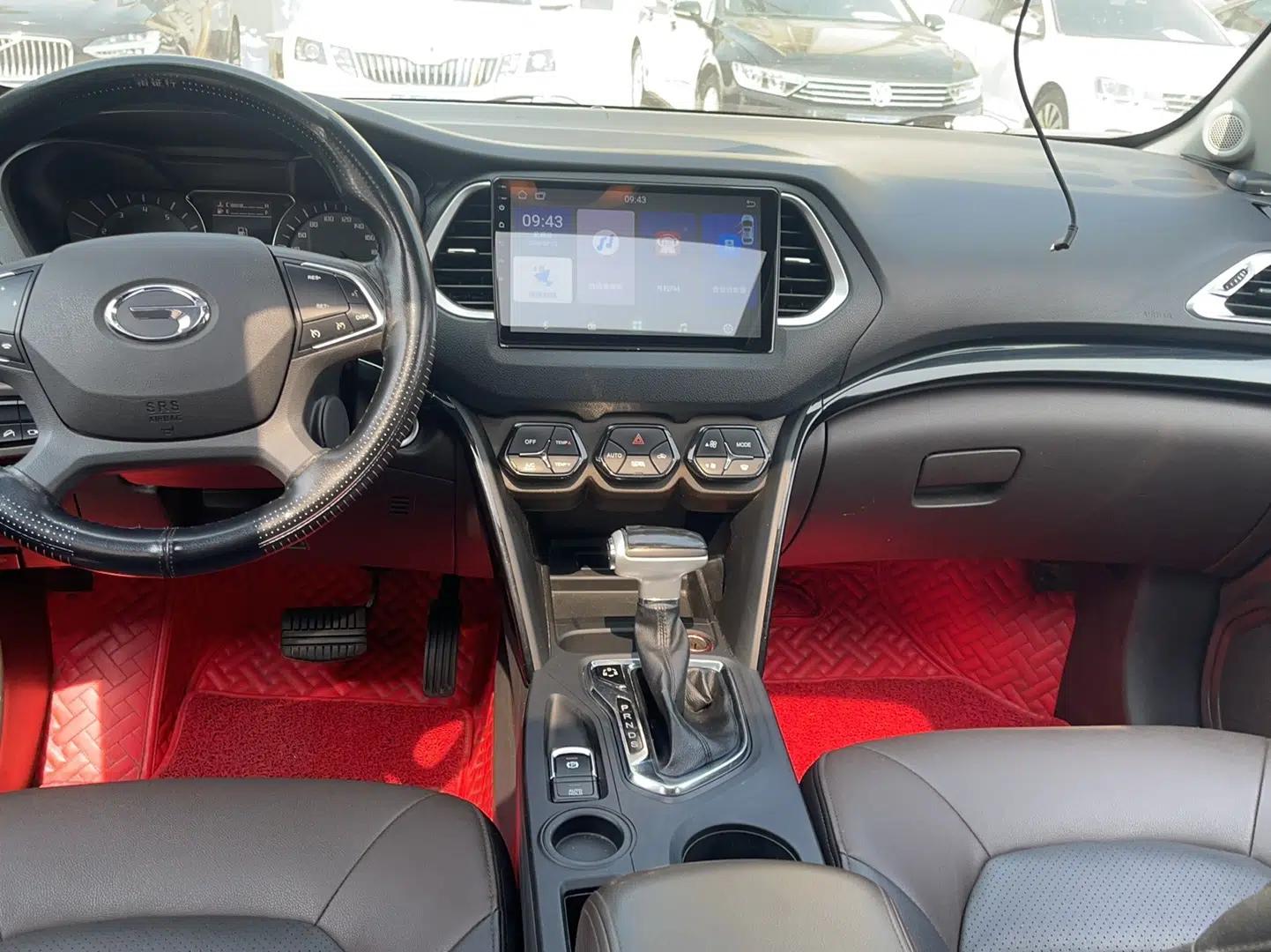 GAC Trumpchi GS4 2017 235T Automatic Two-Wheel Drive Luxury Smart Connectivity Version — миниатюра 16