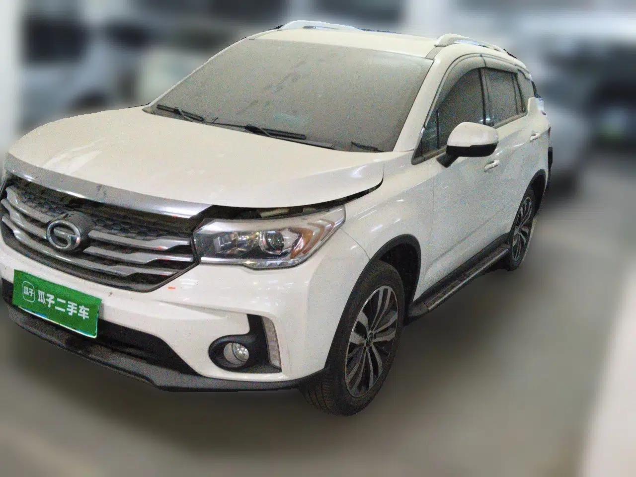 GAC Trumpchi GS4 2017 235T Manual Two-Wheel Drive Luxury Edition — миниатюра 1