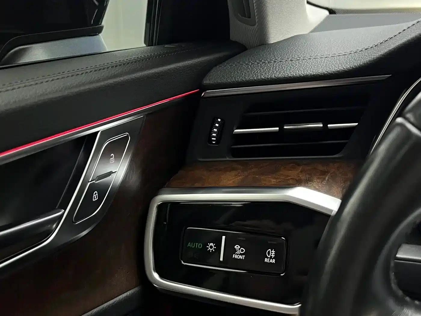 2020 Audi A6 (Imported) allroad quattro Explorer 55 TFSI Premium Off-Road Model — миниатюра 32