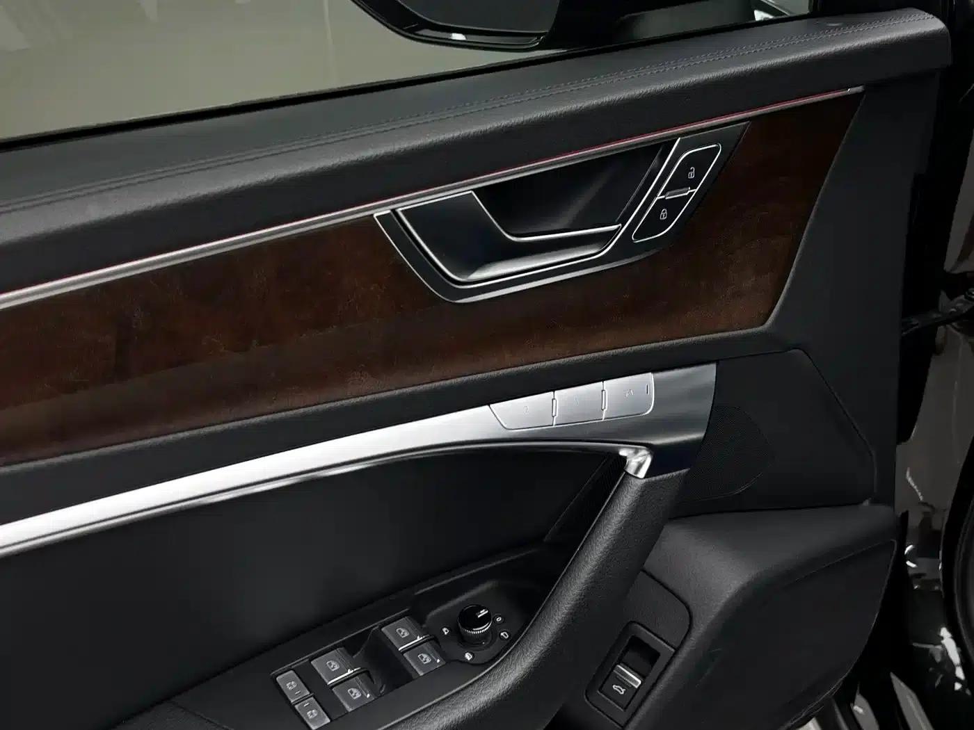2020 Audi A6 (Imported) allroad quattro Explorer 55 TFSI Premium Off-Road Model — миниатюра 8