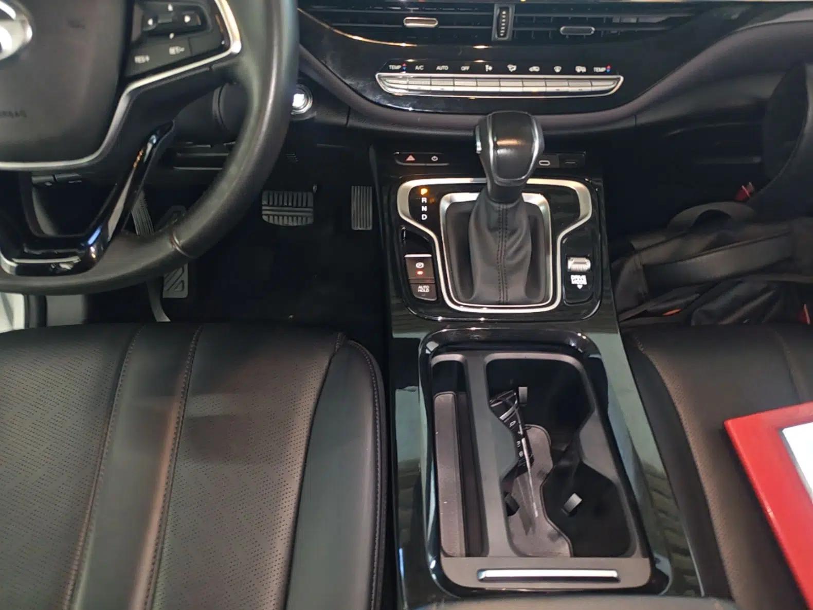 GAC Trumpchi M6 2024 MAX 270T WDCT Luxury Edition — миниатюра 16