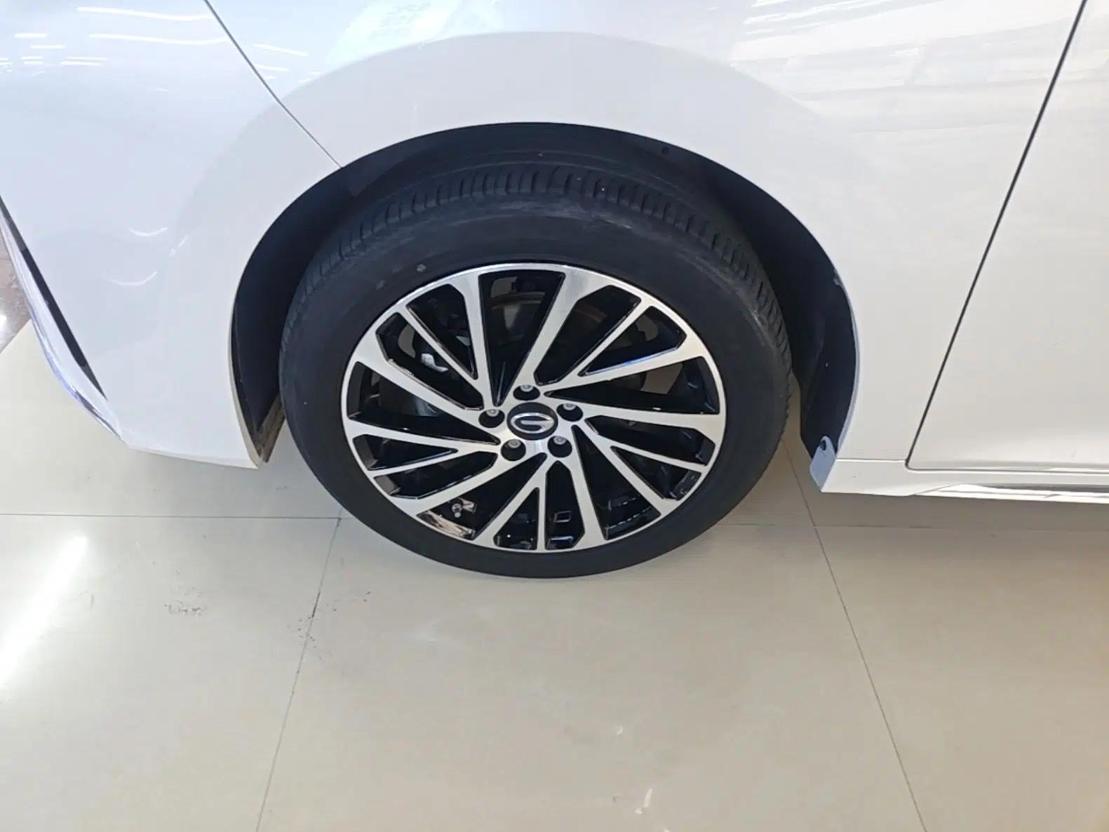 GAC Trumpchi M6 2024 MAX 270T WDCT Luxury Edition — миниатюра 10