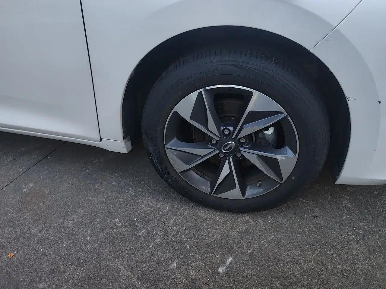 GAC Trumpchi M6 2023 PRO 270T DCT Luxury Edition — миниатюра 8