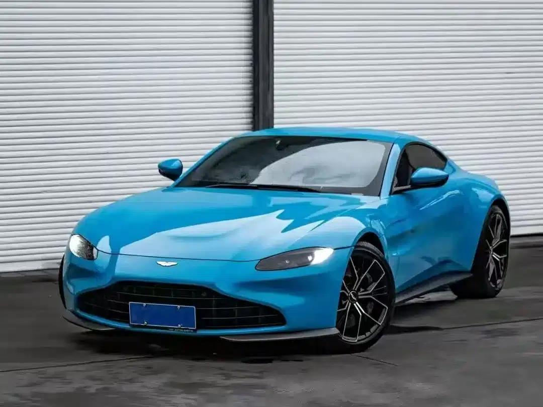 2022 V8 Vantage 4.0T V8 Coupe — миниатюра 1