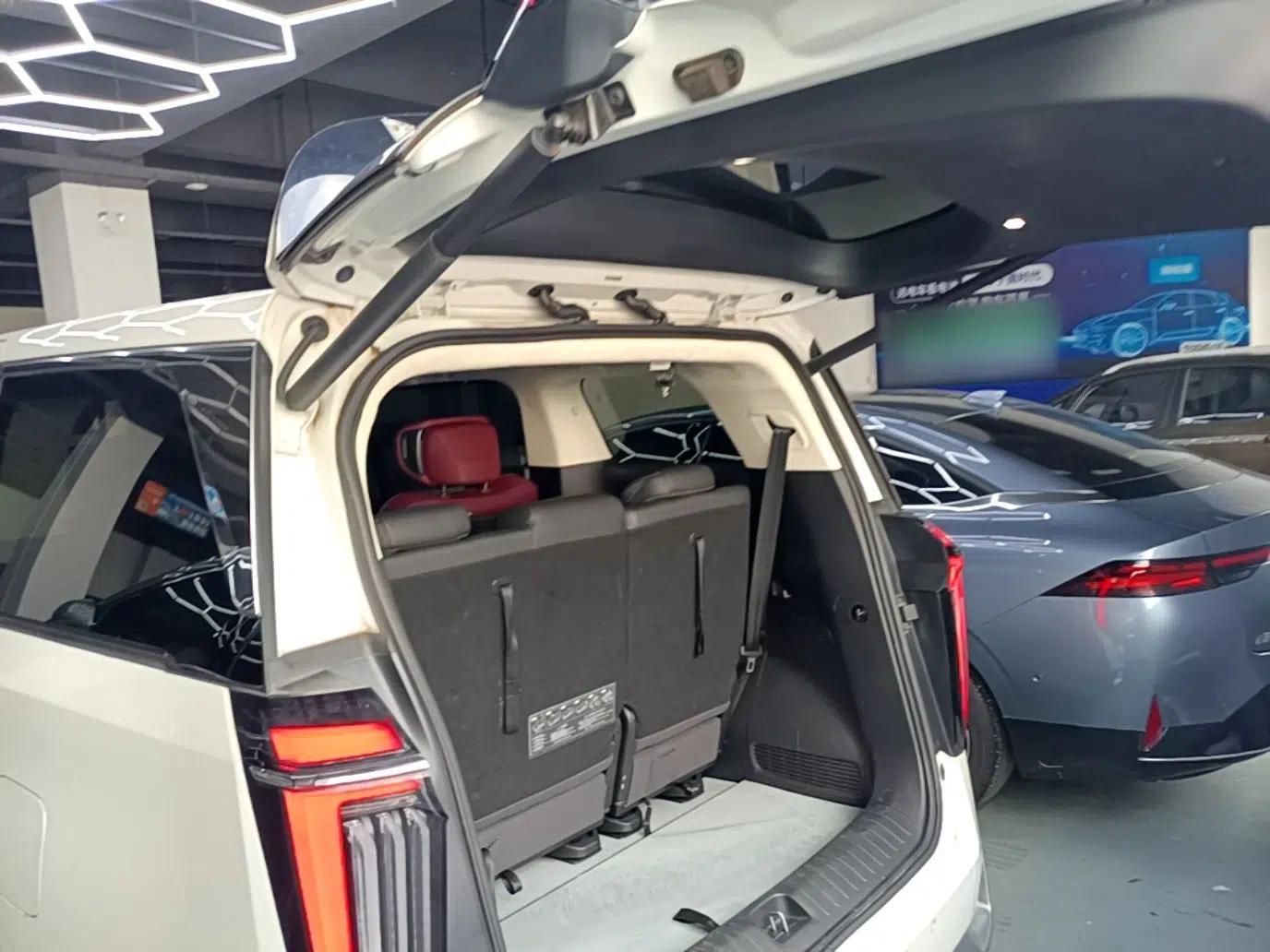 GAC Trumpchi E9 2023 E9 Master Model — миниатюра 27