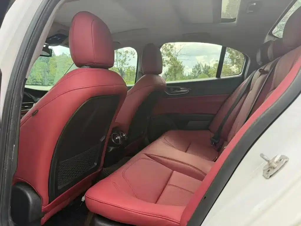 Giulia Juliet 2017 2.0T 200HP Luxury Edition — миниатюра 5