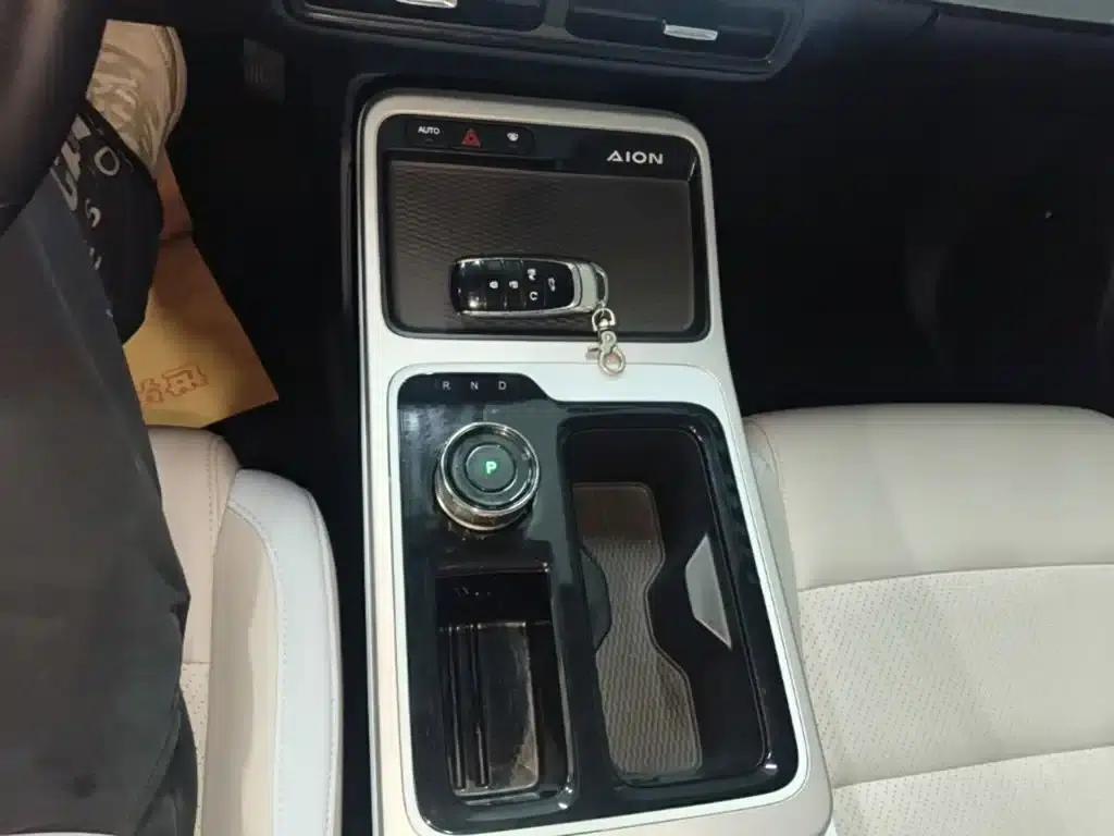 AION Y 2021 Model 70 Smart Vitality Edition — миниатюра 14