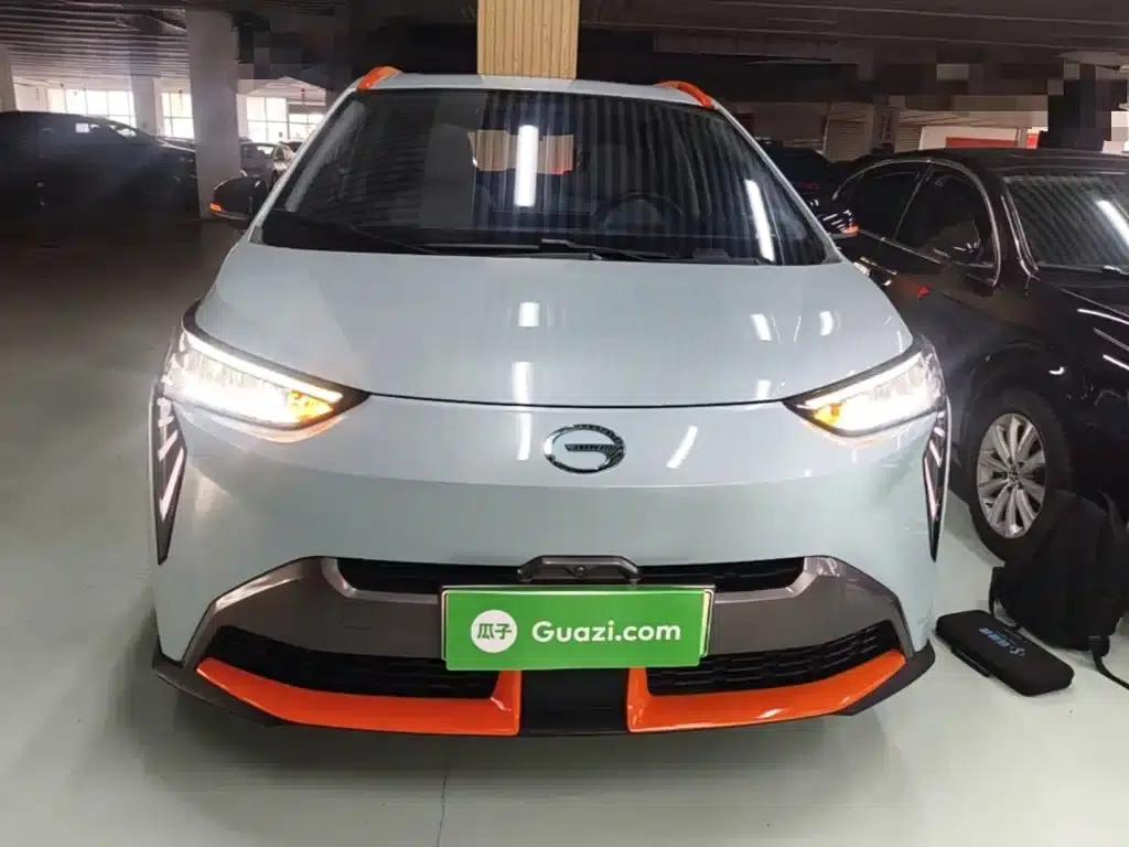 AION Y 2021 Model 70 Smart Vitality Edition — миниатюра 3