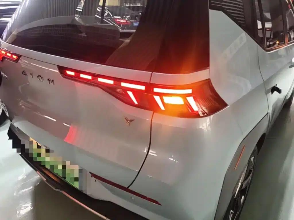 AION Y 2021 Model 70 Smart Vitality Edition — миниатюра 8