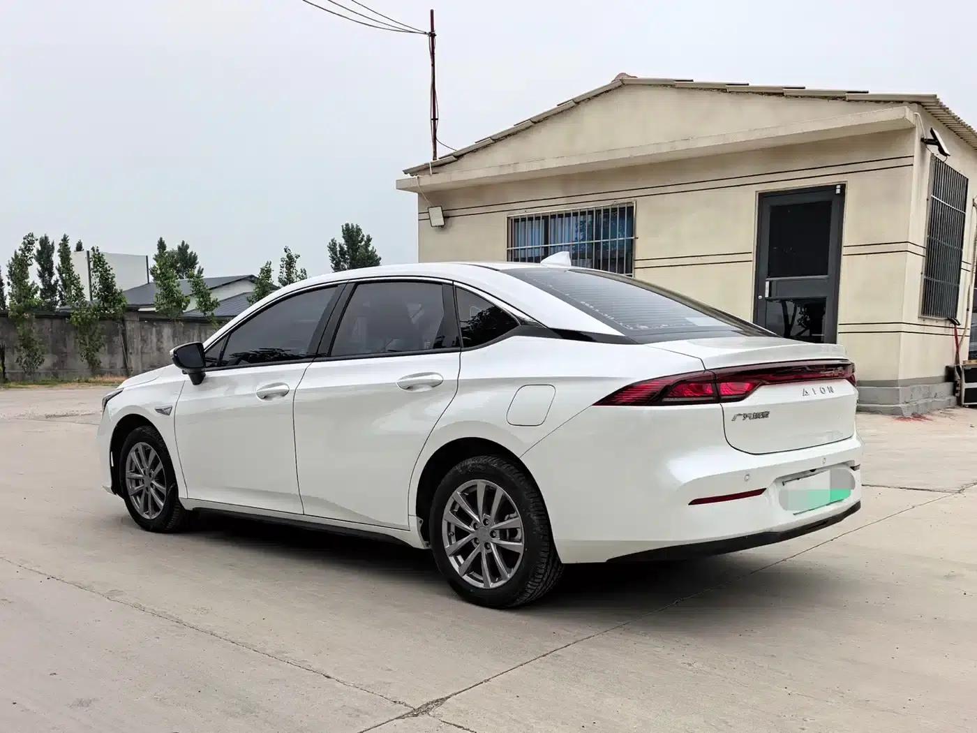 AION S 2023 Model, Charming 580 Lithium Iron Phosphate — миниатюра 5