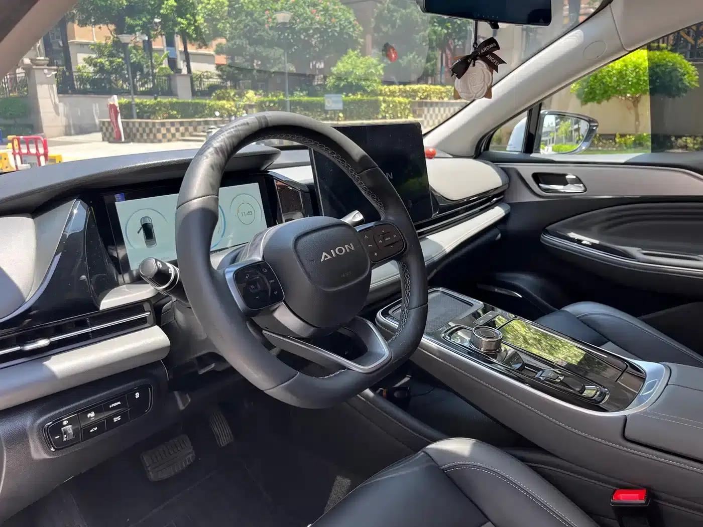 AION S Plus 2021 Model 80km Extended Range — миниатюра 9