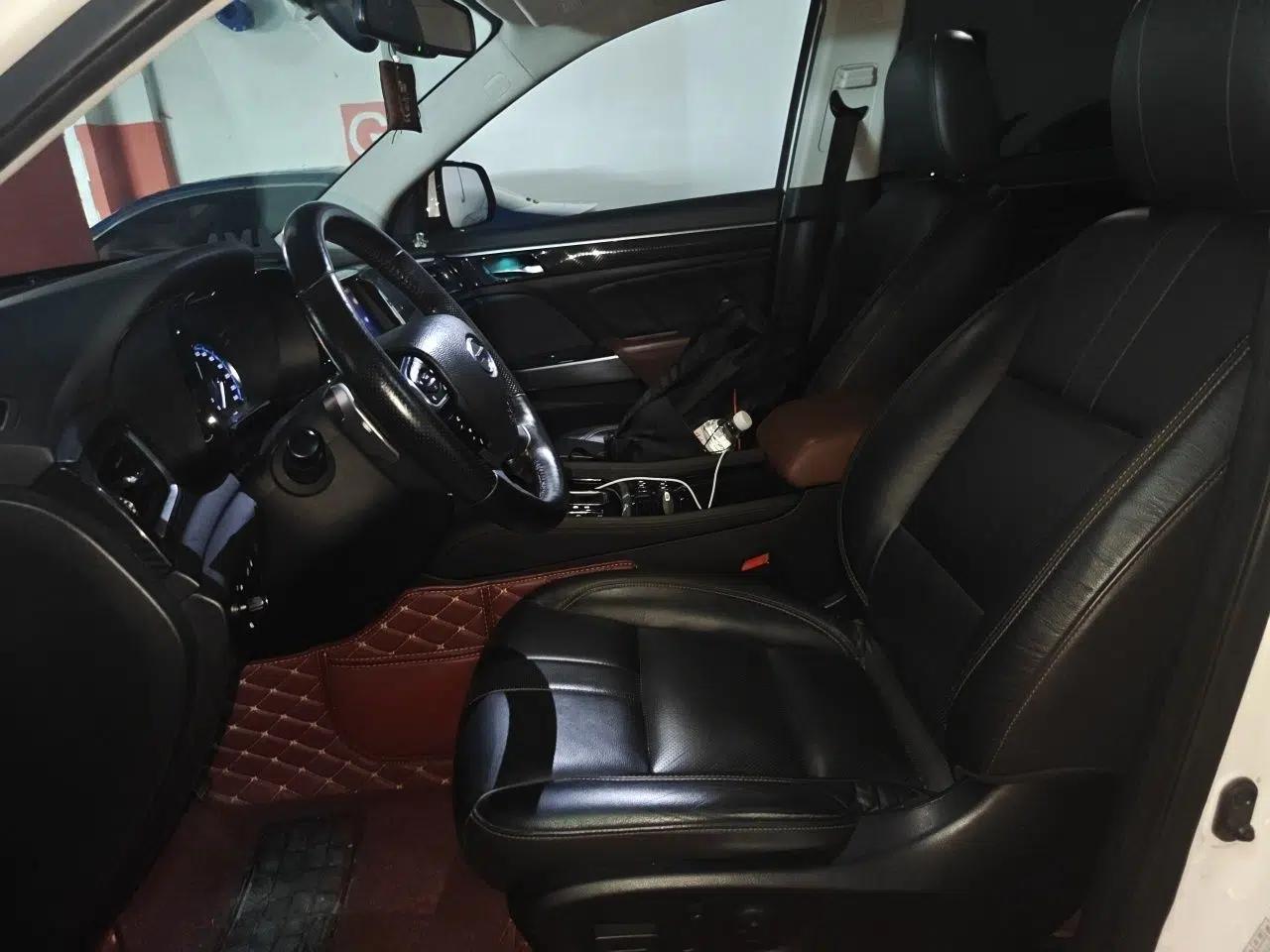 GAC Trumpchi GS7 2017 320T Two-Wheel-Drive Luxury Smart Connectivity Model — миниатюра 12