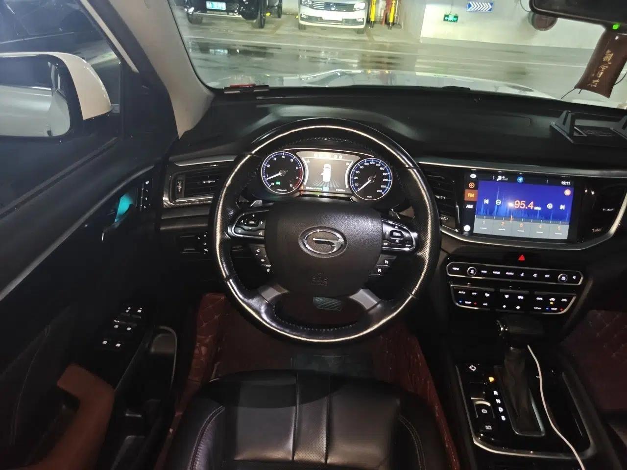 GAC Trumpchi GS7 2017 320T Two-Wheel-Drive Luxury Smart Connectivity Model — миниатюра 7