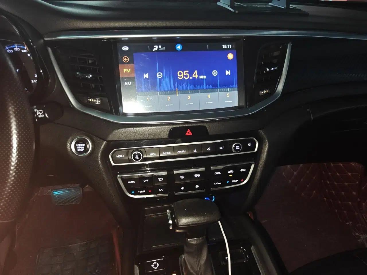 GAC Trumpchi GS7 2017 320T Two-Wheel-Drive Luxury Smart Connectivity Model — миниатюра 10