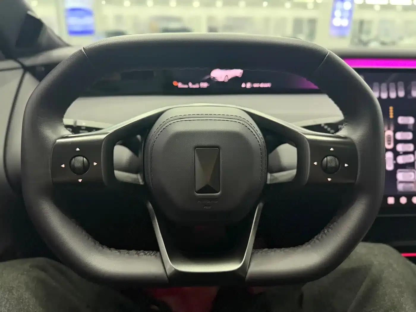 Avita 06 2025 Ultra All-Electric Edition — миниатюра 12
