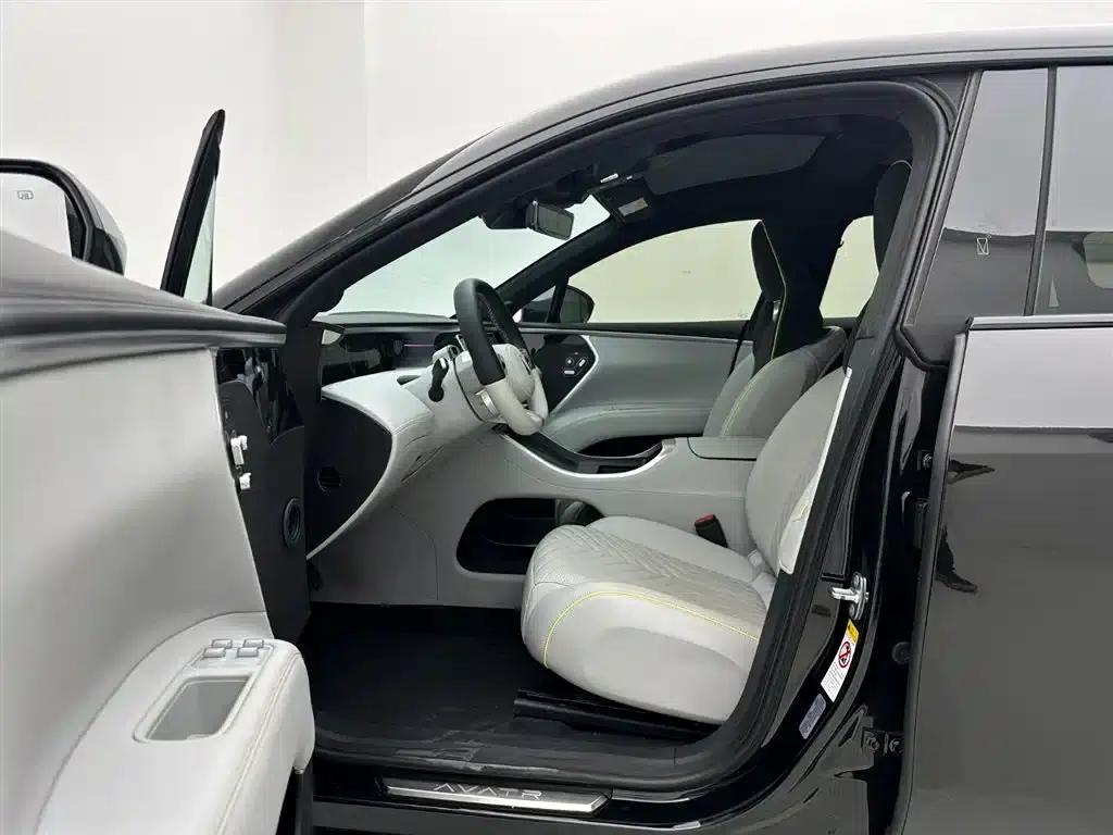Avita 11 2023 HarmonyOS 90-degree Rear-Wheel Drive Version — миниатюра 14